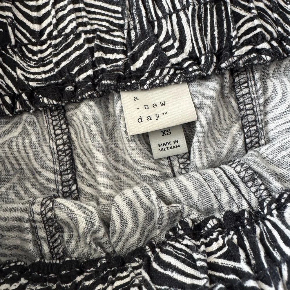 a new day bold zebra